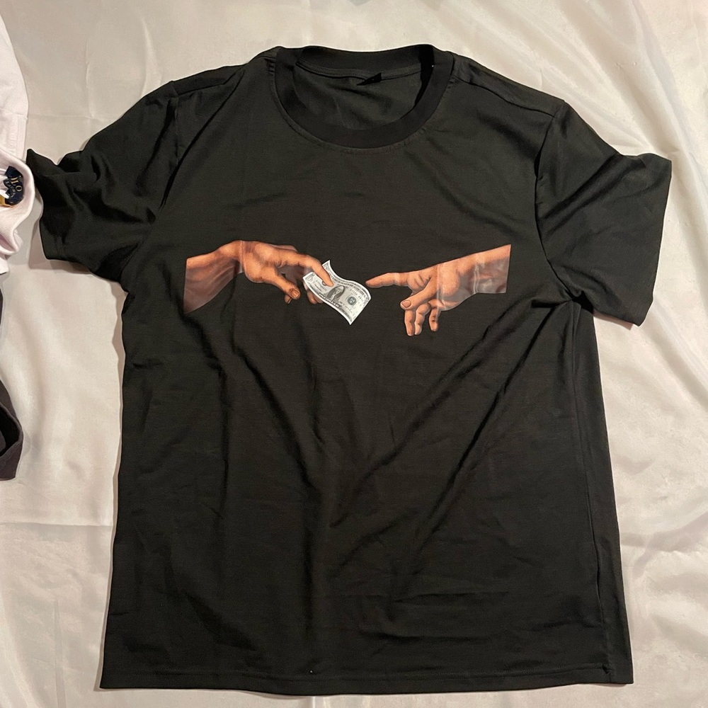 SHEIN T-Shirt